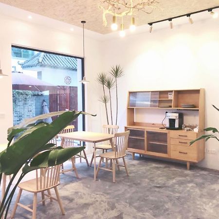 Spring Breeze Boutique Guest House Wuyuan Buitenkant foto