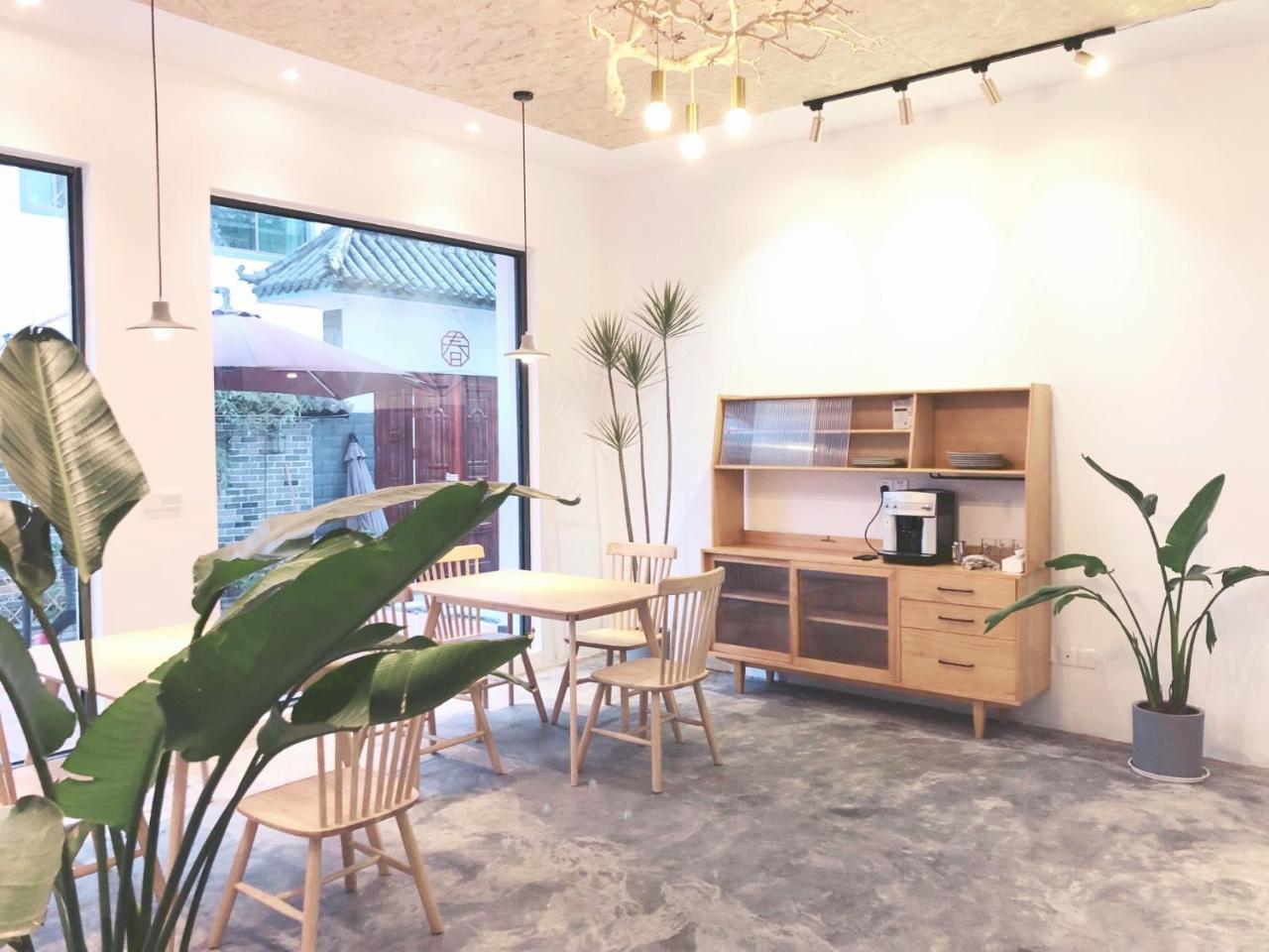 Spring Breeze Boutique Guest House Wuyuan Buitenkant foto